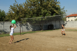 Volley-Ball-Girls