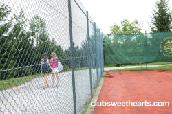 Luka-and-Nessy-playing-tennis