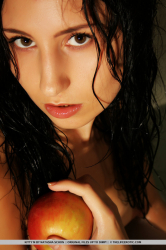 Wet-Apple