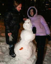 Hot lesbians make snowman melt