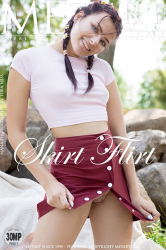 Skirt-Flirt