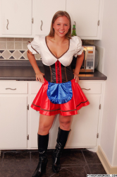 Bar-Maid