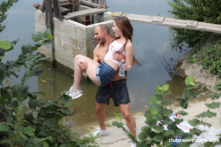 Shelley-Bliss-banging-outdoors