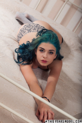 Ivy-Models-Grey-Socks-With-Blue-Hair