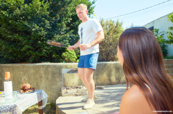 Internation-Eat-Outside-Day