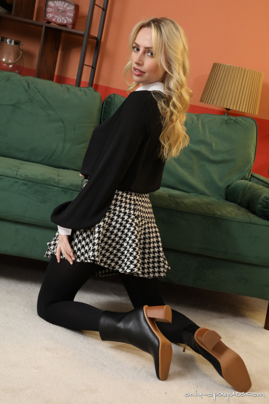 Plaid Miniskirt Black Pantyhose