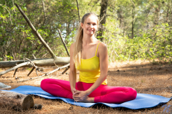 Yoga-Babe